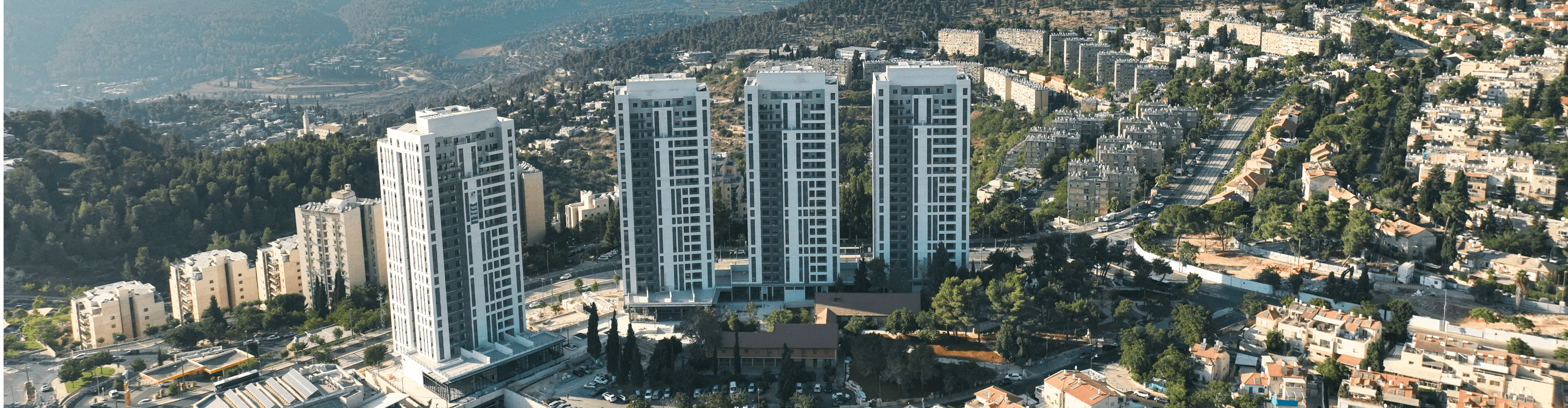 שכונת מגדלי מגורים Residential Towers Neighborhood