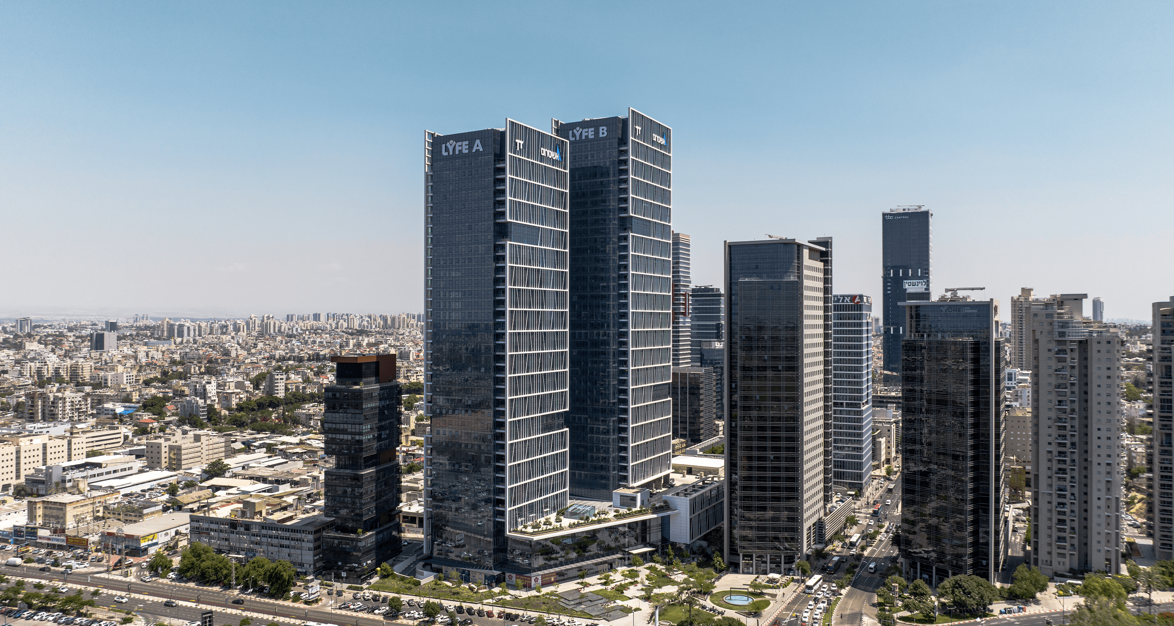 מתחם משרדי היוקרה Luxury Office Complex