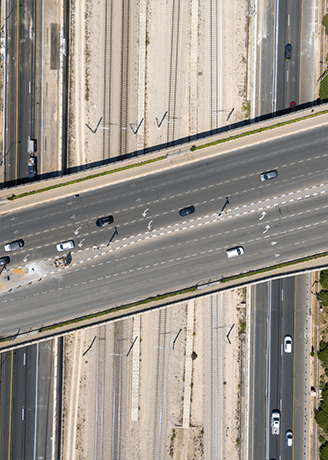 רכבים נוסעים בגשר המעפילים Cars Driving on the Hamaapilim Bridge