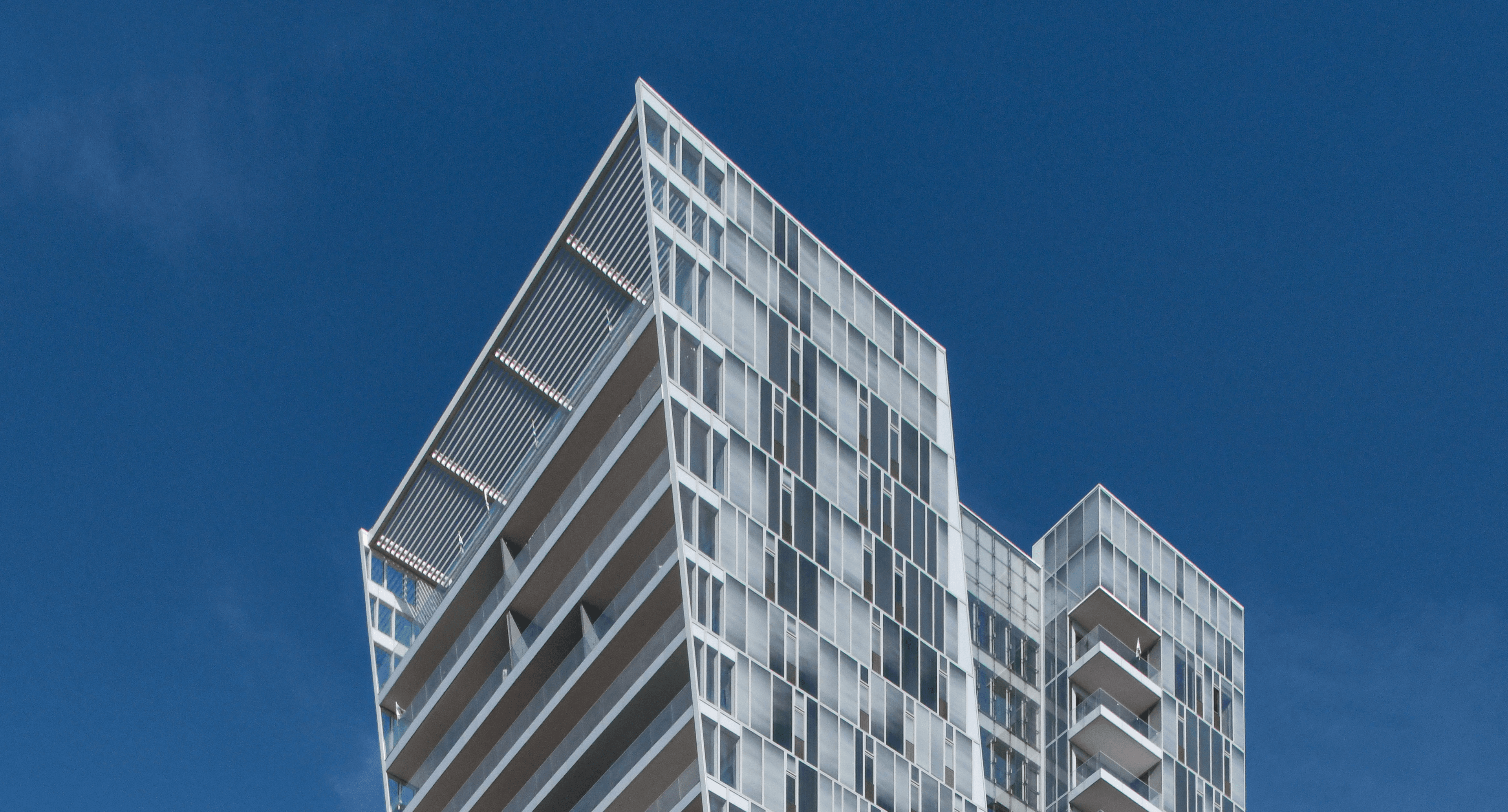 מגדל יוקרתי בן 29 קומות ארלוזורוב A Luxury Tower with 29 Floors in Arlozorov