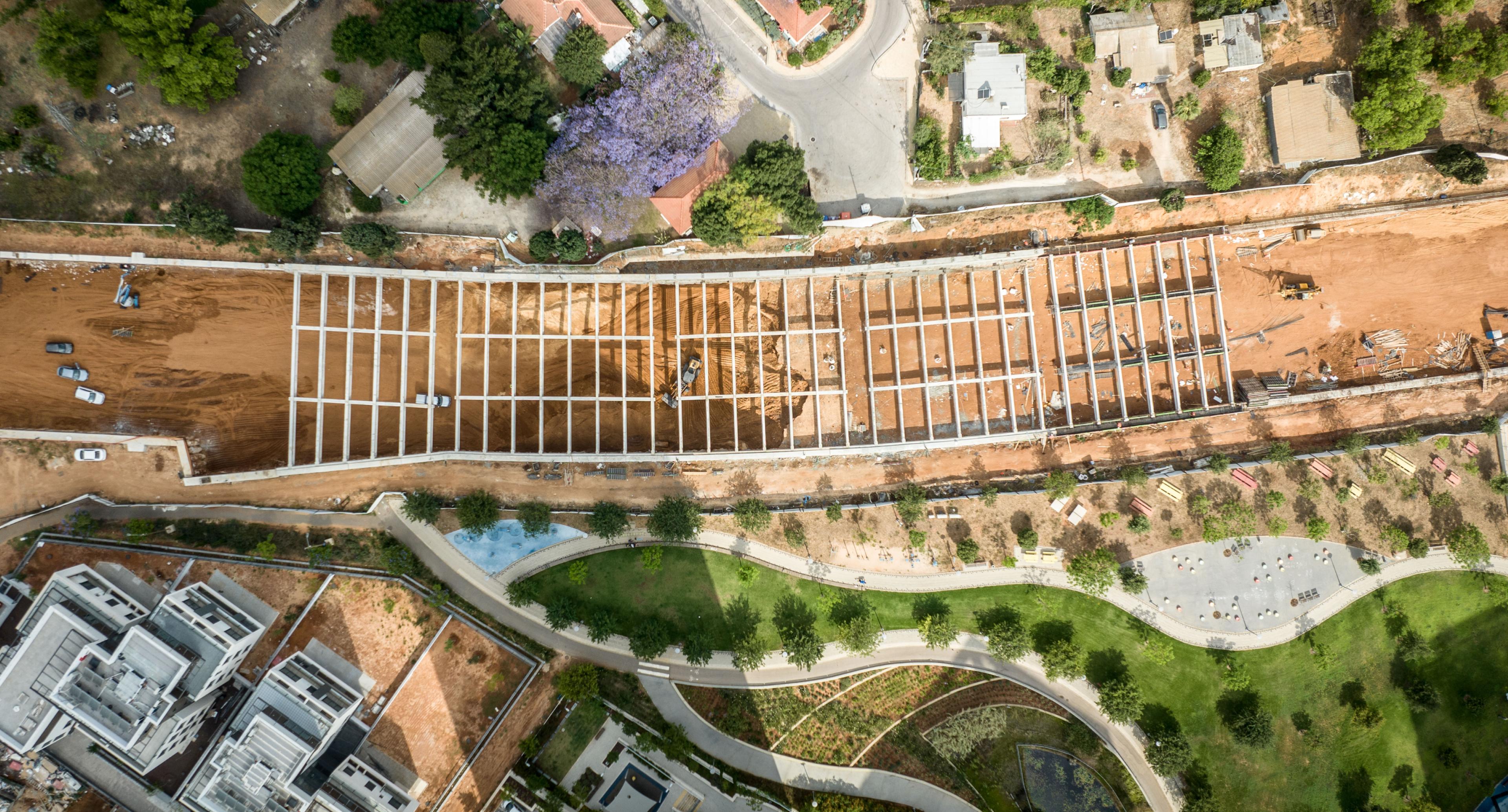 קורות בטון במקטע רפאל איתן Concrete Beams in the Rafael Eitan Section