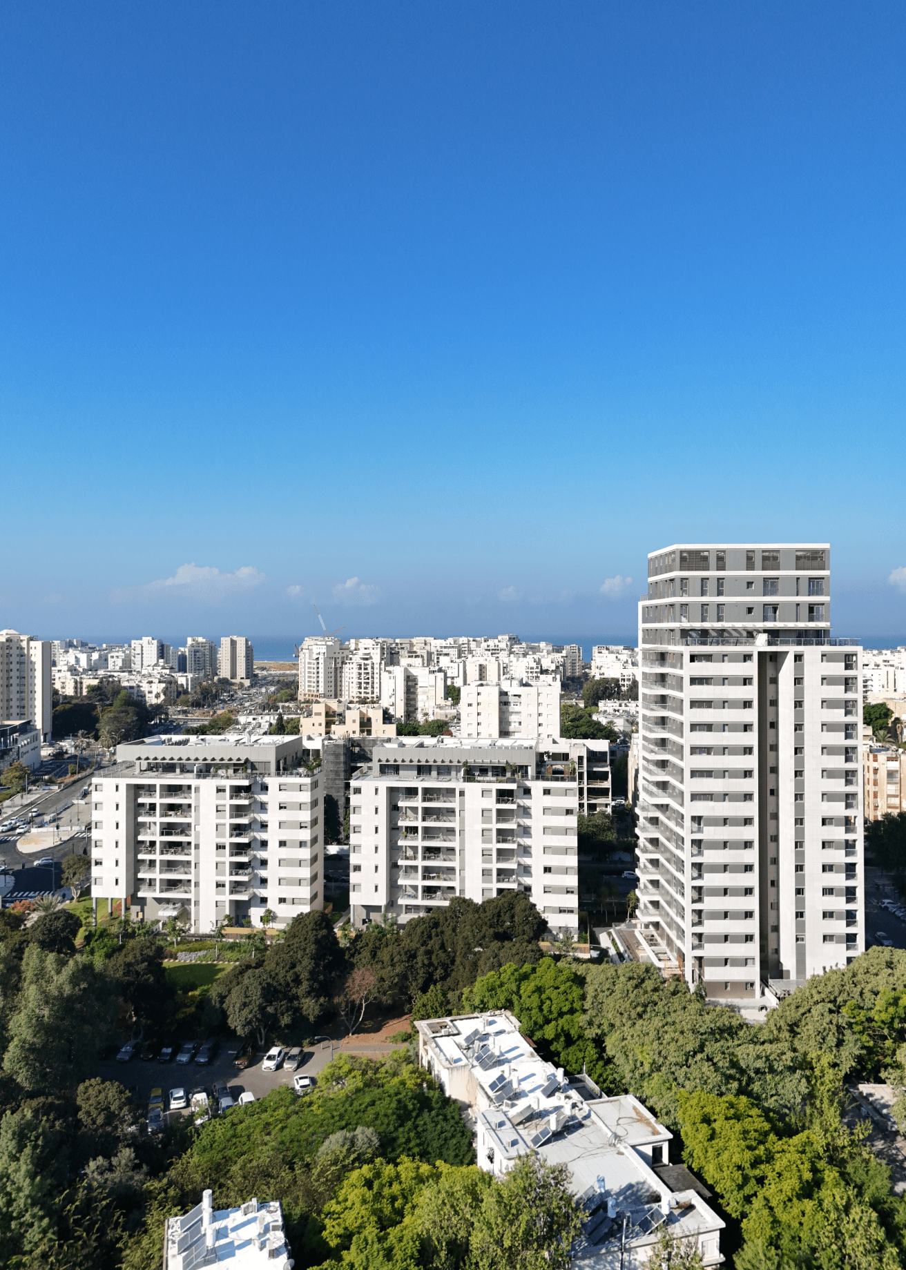 Tagor, Ramat Aviv