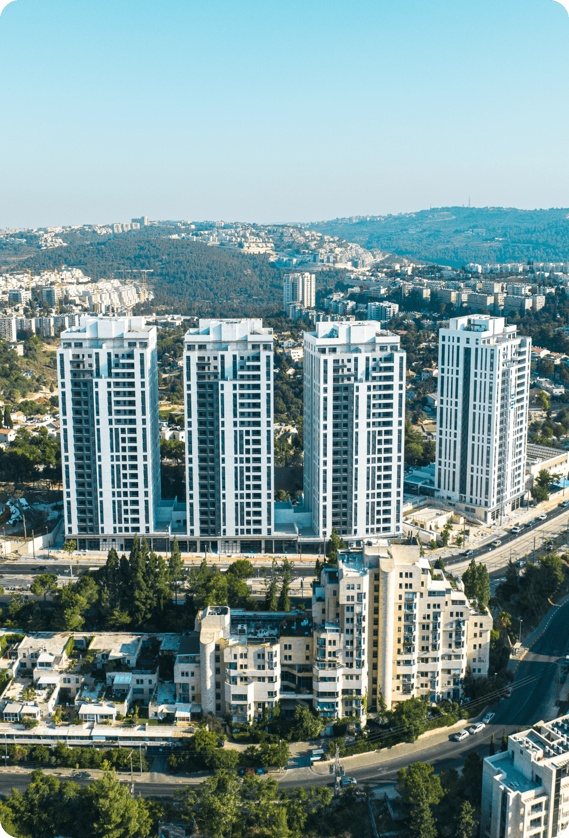 מגדלי מגורים בירושלים Residential Towers in Jerusalem